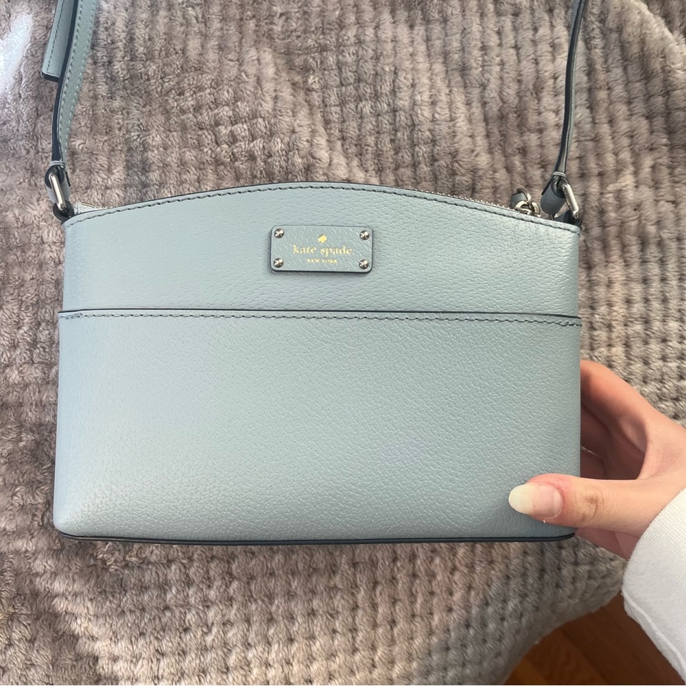 Kate spade Millie small grove street crossbody leather purse in blue dawn!